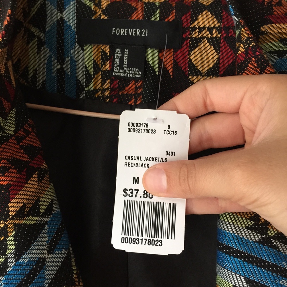 Patterned Jacket - Picture 3 of 4